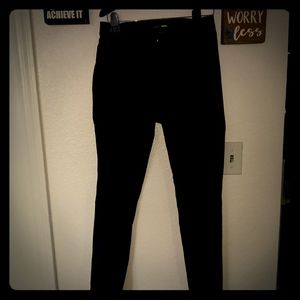 Black distressed jeans